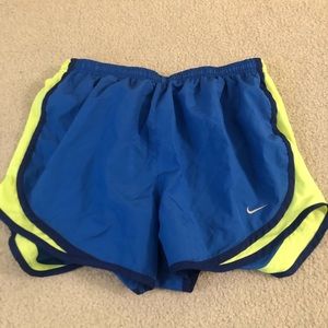 Women’s Nike dri-fit shorts